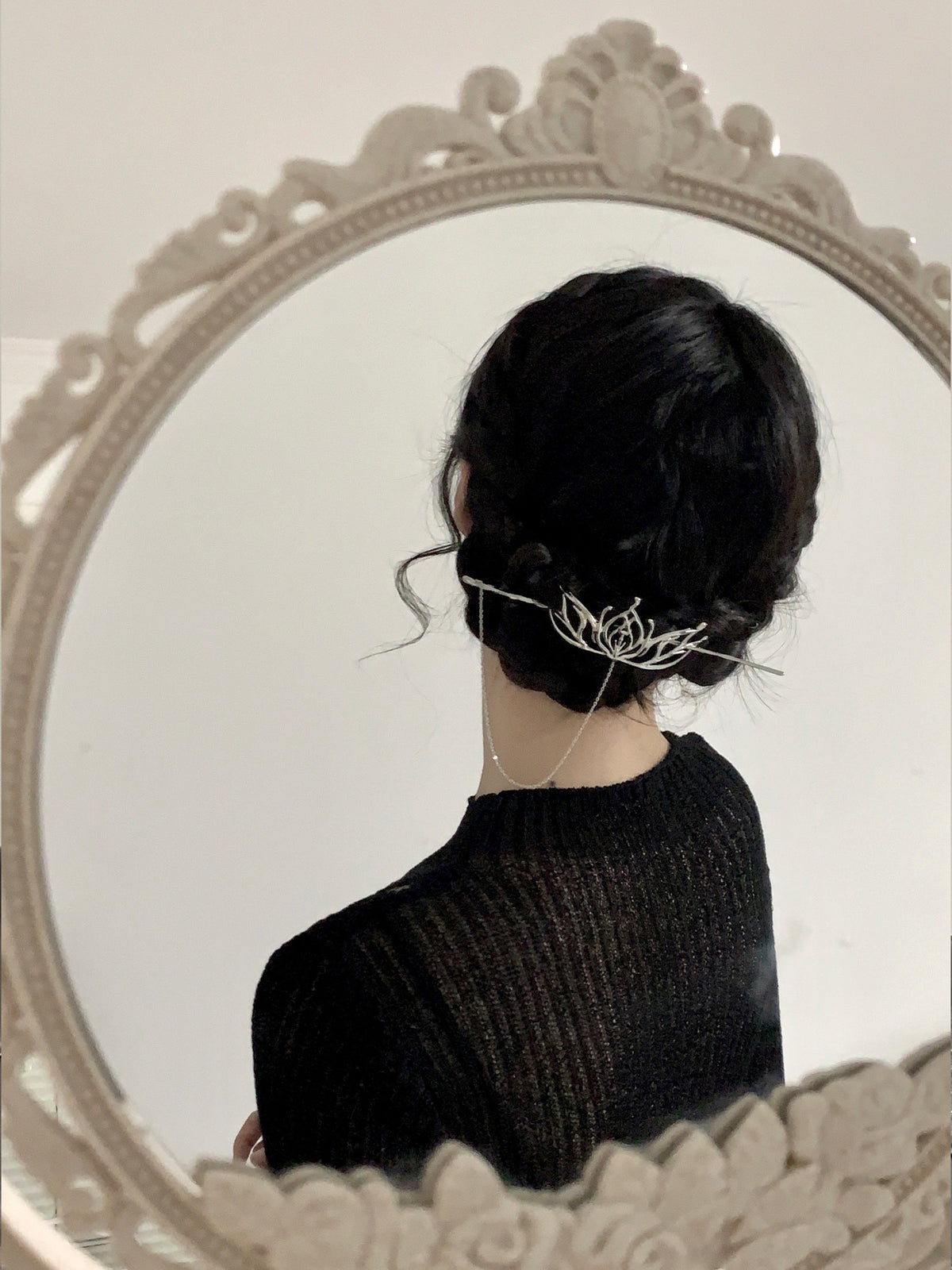 Wampunk Lotus Hollow Silver Long Tassel Hair Stick