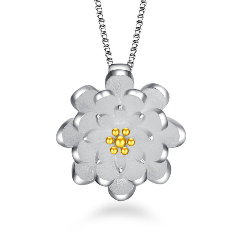 Sweet Lotus Flower Pendant Choker Necklace in Silver